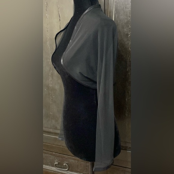 Vintage Mesh cropped longsleeves blk jacket - size Small - Picture 2 of 9